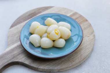 Turşu turşusu, Japon soğanı turşusu.