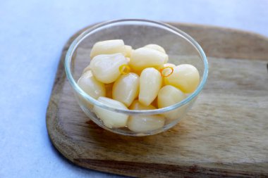 Turşu turşusu, Japon soğanı turşusu.