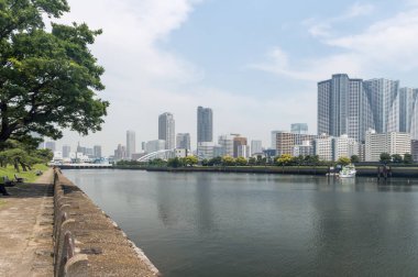 Kyu Shiba Rikyu Garden, Japonya 'dan Tokyo gökyüzü manzarası