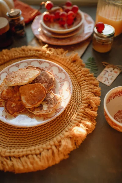 Hausgemachte Süße Speisen Herbstfrühstück Teiggebäck — Stockfoto