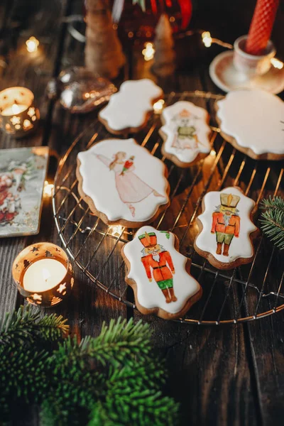 Weihnachten Bemalte Lebkuchen Geeiste Lebkuchen Nussknacker — Stockfoto