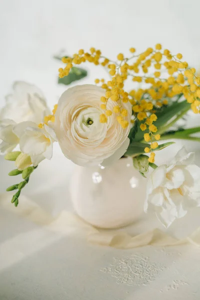 Bouquet Spring Flowers Light Background Easter Floristry — Stockfoto