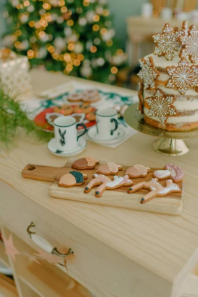 Dekorasi Dapur Natal Interior Tahun Baru Makan Malam Meriah — Stok Foto