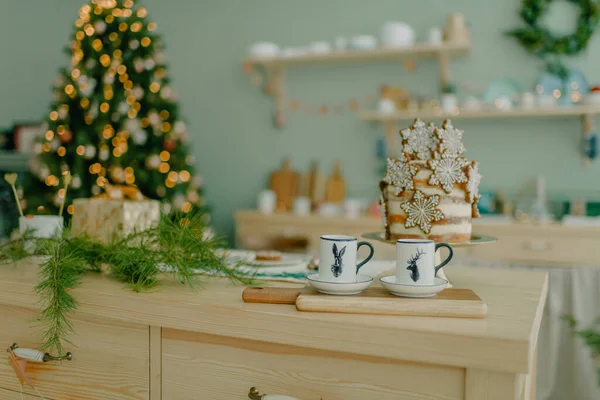 Świąteczne Dekoracje Kuchni Wnętrze Nowego Roku Świąteczna Kolacja — Zdjęcie stockowe