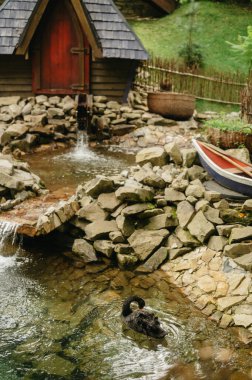 Peri masalı tarzında ormandaki bir parkın peyzaj tasarımı