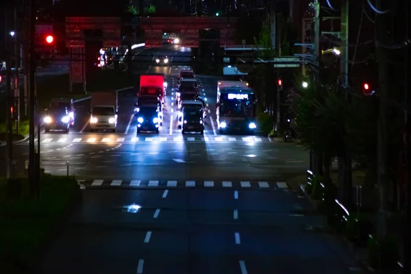 東京のダウンタウンの通りで夜間の交通渋滞が長引いた 高品質の写真 西東京地区東伏見東京都09 2022ここでは東京の街の通りです — ストック写真