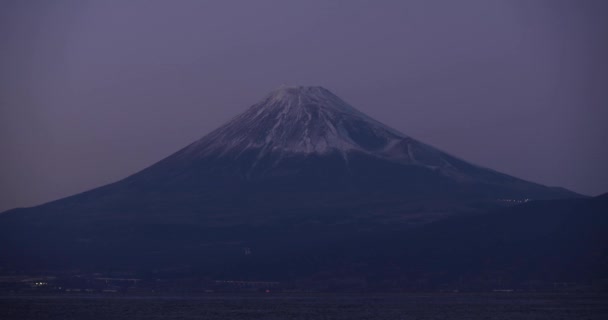 Fuji Hegy Szürkülete Kék Mögött Télen Kiváló Minőségű Felvétel Numazu — Stock videók