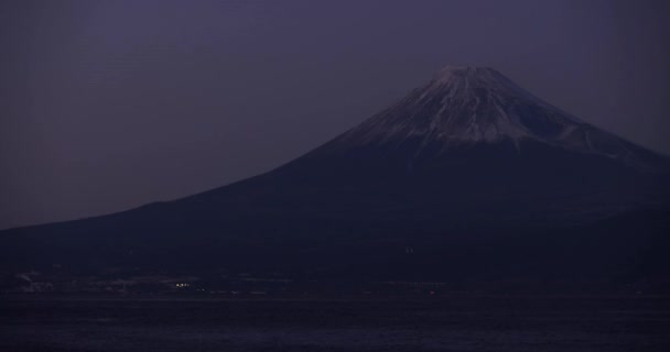 Fuji Hegy Szürkülete Kék Mögött Télen Kiváló Minőségű Felvétel Numazu — Stock videók