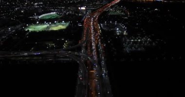 Chiba 'da gece gezintisi. Yüksek kalite 4K görüntü. Chiba Japonya 12.20.2019 Tokyo 'nun merkezidir.. 