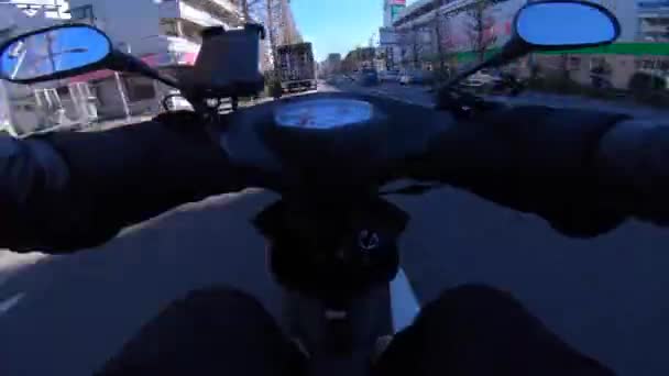 Ein Zeitraffer Beim Fahrradfahren Mit Dem Smartphone Der Innenstadt Von — Stockvideo