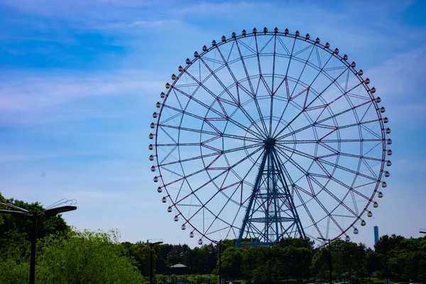 Egy Óriáskerék Kék Mögötti Parkban Kiváló Minőségű Fotó Edogawa Kerület — Stock Fotó