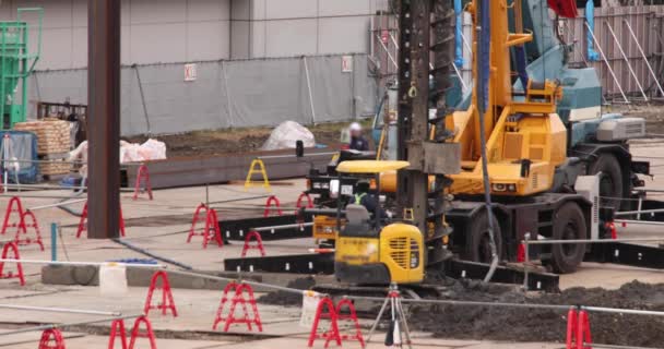 移动起重机在建设中的心灵感应射击 高质量的4K镜头 Koto District Ariake Tokyo Japan 2023 Moving Cranes — 图库视频影像