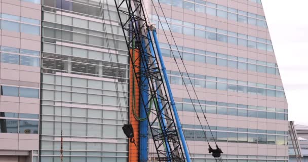 移动起重机在建设中的心灵感应射击 高质量的4K镜头 Koto District Ariake Tokyo Japan 2023 Moving Cranes — 图库视频影像