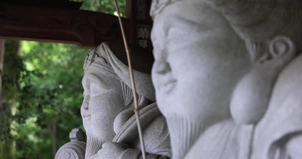 Japanska Förmyndarstatyer Den Traditionella Gatan Tokyo Högkvalitativ Film Chofu Distriktet — Stockvideo