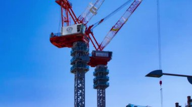 Tokyo 'da yapım aşamasındaki vincin zaman çizelgesi. Yüksek kalite 4K görüntü. Koto bölgesi Ariake Tokyo 02.15.2023 Tokyo 'da bir elektrik çeyreği. Tokyo 'nun merkezindedir.. 