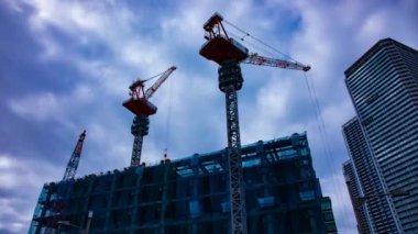 Tokyo 'da yapım aşamasındaki vincin zaman çizelgesi. Yüksek kalite 4K görüntü. Koto bölgesi Ariake Tokyo 02.15.2023 Tokyo 'da bir elektrik çeyreği. Tokyo 'nun merkezindedir.. 