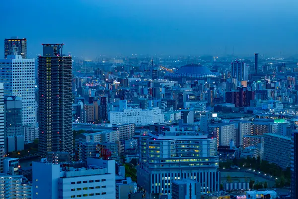 Skymning Stadsbild Hög Vinkel Utsikt Nära Kyocera Kupol Osaka Högkvalitativt — Stockfoto
