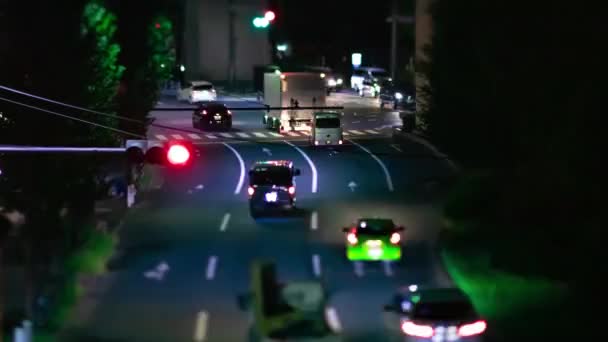 Νύχτα Μποτιλιάρισμα Στη Διασταύρωση Της Πόλης Στο Τόκιο Υψηλής Ποιότητας — Αρχείο Βίντεο