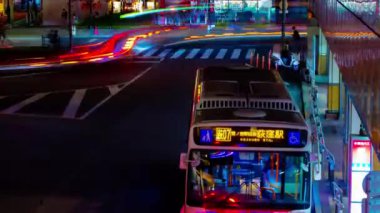 Tokyo şehir merkezindeki otobüs rotasyonunda trafik sıkışıklığı zamanı. Yüksek kalite 4K görüntü. Nerima bölgesi Tokyo 11.03.2022 Tokyo 'da şehir merkezidir.. 