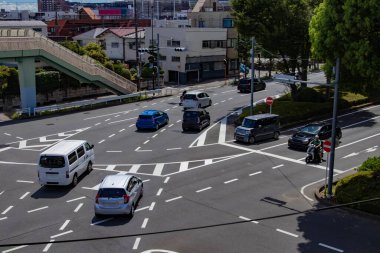 Takashimadaira Tokyo 'da şehir merkezinde bir trafik sıkışıklığı. Yüksek kalite fotoğraf. Itabashi bölgesi Tokyo 08.30.2023 Tokyo 'nun merkezidir.. 