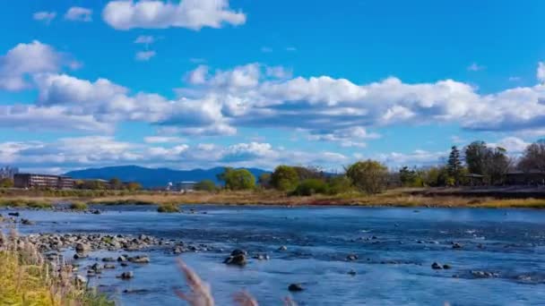 Timelapse Chmury Pobli Katsuragawa Rzeka Kioto Szeroki Strzał Wysokiej Jakości — Wideo stockowe