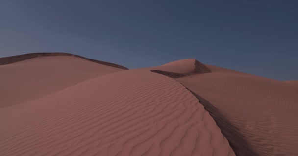 Een Zand Duin Van Sahara Woestijn Bij Mhamid Ghizlane Marokko — Stockvideo