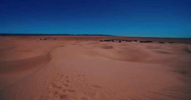 Панорамная Песчаная Дюна Пустыни Сахара Mhamid Ghizlane Марокко Широкий Выстрел — стоковое видео