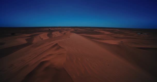 Panoramiczna Wydma Pustyni Saharyjskiej Mhamid Ghizlane Maroku Szeroki Strzał Wysokiej — Wideo stockowe