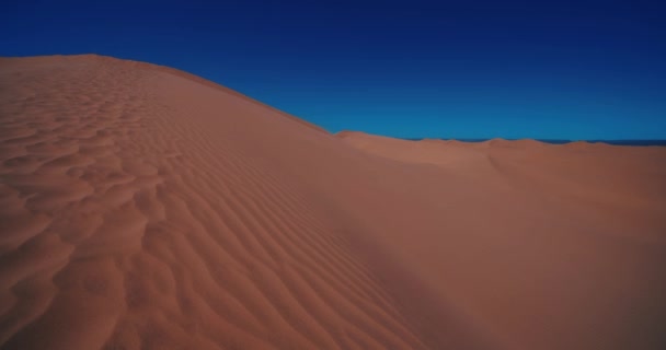 Een Panoramische Zandduin Van Sahara Woestijn Bij Mhamid Ghizlane Marokko — Stockvideo