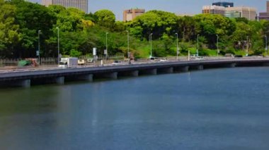 Tokyo 'daki şehir otobanında trafik sıkışıklığı zamanı. Yüksek kalite 4K görüntü. Chiyoda bölgesi Tokyo 05.10.2024 Tokyo 'da bir metropoliten otoyoldur..