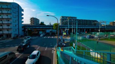 Şehir merkezindeki caddede geniş çaplı atış meydanında bir zaman aralığı. Setagaya Tokyo Bölgesi - 07.30. 2019: Tokyo 'nun merkezidir..