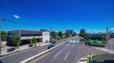 Tokyo 'daki Mejiro Bulvarı' ndaki şehir merkezinde trafik sıkışıklığı zamanı. Yüksek kalite 4K görüntü. Nerima Bölgesi Yahara Tokyo Japonya 09.05.2023