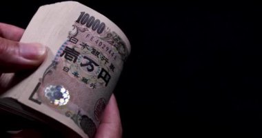 Eski Japon banknotlarından faturalar. Yüksek kalite 4K görüntü. 10.09.2024 Bu eski bir Japon para birimi.