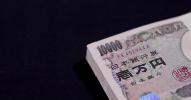 Eski Japon banknotlarından faturalar. Yüksek kalite 4K görüntü. 10.09.2024 Bu eski bir Japon para birimi.