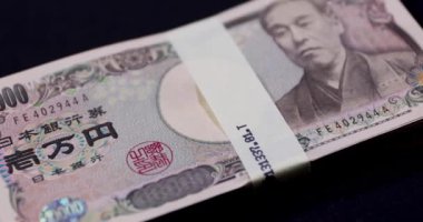 Eski Japon banknotlarından faturalar. Yüksek kalite 4K görüntü. 10.09.2024 Bu eski bir Japon para birimi.