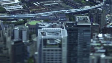 Tayvan 'daki Taipei101 gökdeleni etrafındaki yüksek açılı manzaranın zamanlaması. Yüksek kalite 4K görüntü. Taipei Tayvan 'ın Taipei ilçesi. 04.11.2025 Taipei' nin merkezidir.. 