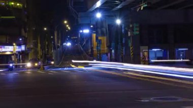 Taipei Tayvan 'daki Taipei Köprüsü yakınlarında trafik sıkışıklığı. Yüksek kalite 4K görüntü. Datong bölgesi Taipei Taiwan 04.13.2025 Burası Tayvan 'daki Taipei köprüsü..