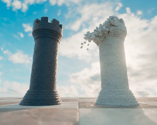 Een Zwart Schaakkasteel Tegen Een Afbrokkelend Wit Kasteel Een Schaakbord — Stockfoto