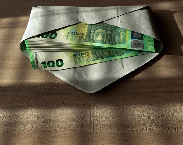Una Pila Extendida Billetes Euros Sobre Sobre Sobre Una Superficie —  Fotos de Stock