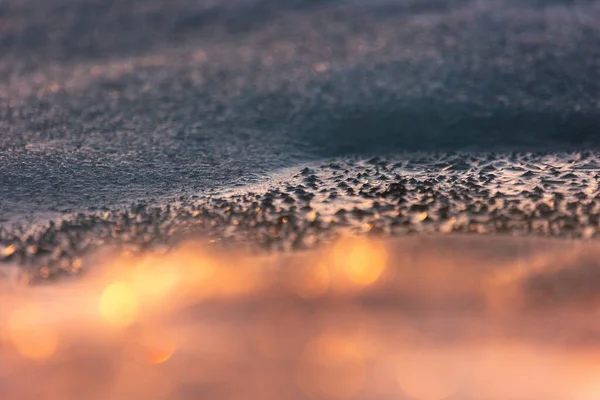 冬の凍てついた交響曲 北ヨーロッパの氷の形成を魅了 — ストック写真
