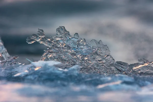 Pozlacená Zima Průsvitný Led Probouzí Zlatém Východu Slunce Severní Evropě — Stock fotografie