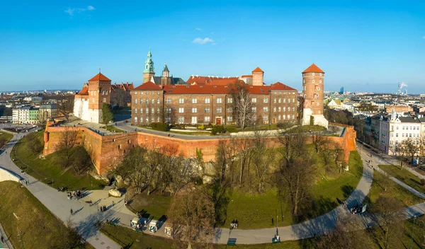 Krakov Polsko Hrad Wawel Katedrálou Letecké Panorama Při Západu Slunce — Stock fotografie