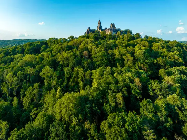 Средневековый Замок Браунфельсе Гессен Германия Многими Поздними Дополнениями Вершине Холма — стоковое фото