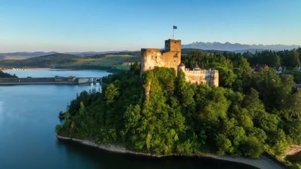 Polen Mittelalterliche Burg Niedzica Sonnenuntergang Künstlicher Czorsztyn See Fluss Dunajec — Stockvideo
