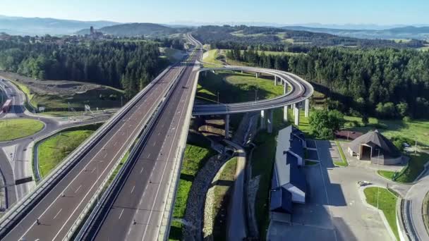 Neue Autobahn Polen Auf Der Nationalstraße E77 Genannt Zakopianka Kreuzung — Stockvideo