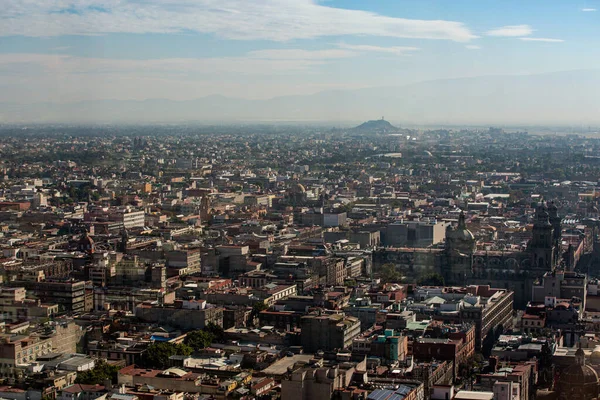 シウダー メキシコのトーレ ラティノアメリカからの美しい景色 青空の美しい街並 — ストック写真