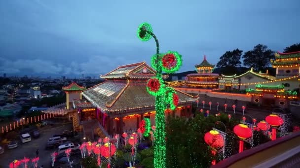 Айер Итам Пенанг Малайзия Февраля 2022 Красивое Освещение Храме Кек — стоковое видео