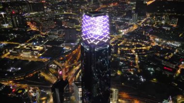Bukit Bintang, Kuala Lumpur, Malezya - 29 Kasım 2022: Aerial view The Exchange 106 TRX in night