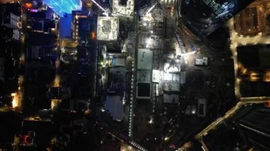 Bukit Bintang, Kuala Lumpur, Malezya - 29 Kasım 2022: TRX iş bölgesi inşaat sahasının havadan yukarıdan aşağı manzarası