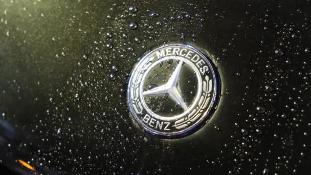 Juru Penang Malaysia Oct 2022 Mercedes Benz Logo Rain Repellent — Stockvideo